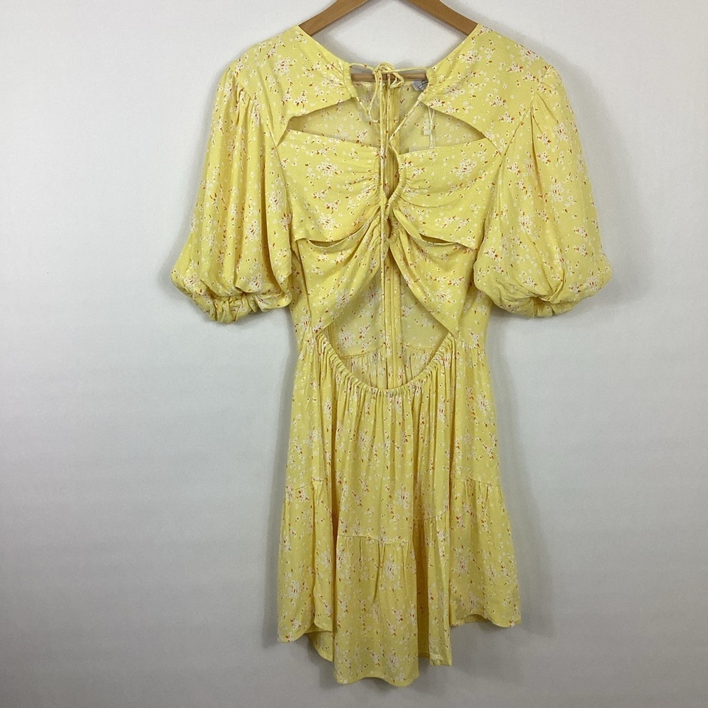 Sabo Skirt Luci Cutout Floral Dress Size Medium NWT